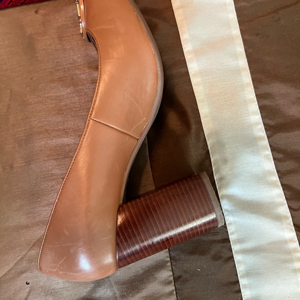 Tory Burch shoes - Picture 7 of 7